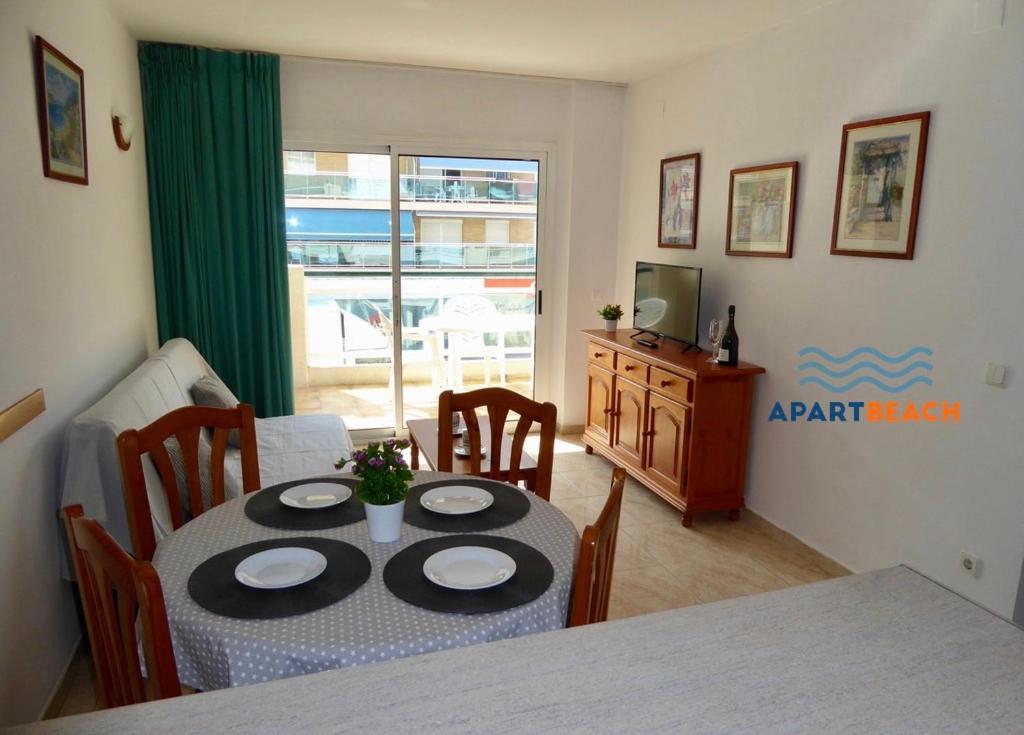 Apartbeach Vancouver Muy Luminoso Y Junto Playa Salou Dış mekan fotoğraf